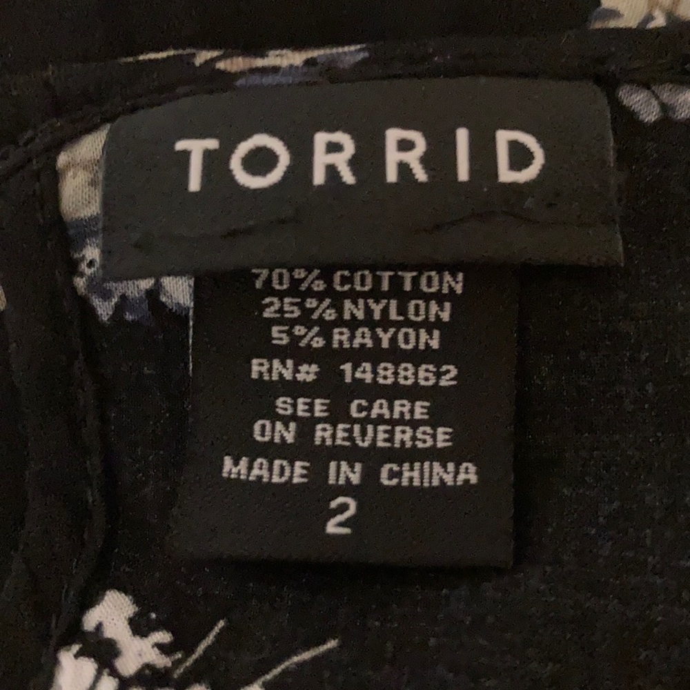 Sale 5 For $25 Torrid Blouse - Picture 8 of 9